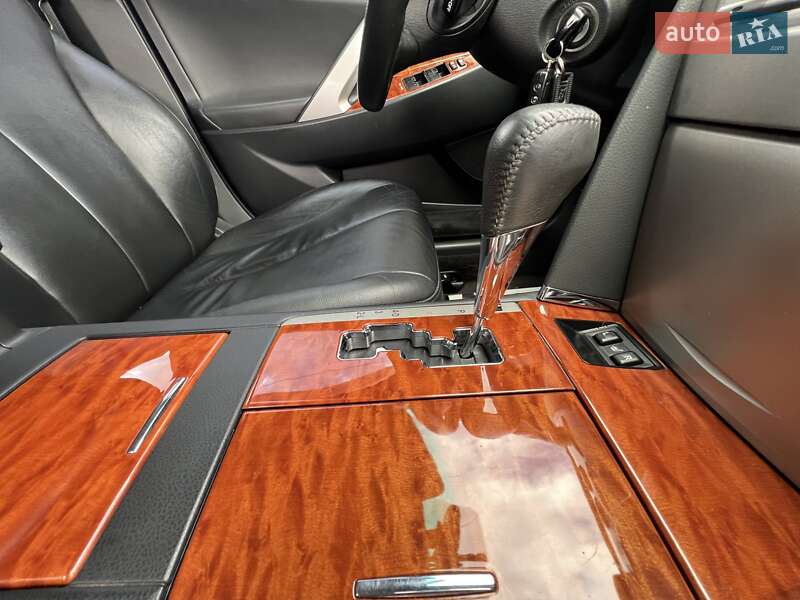 Седан Toyota Camry 2011 в Івано-Франківську