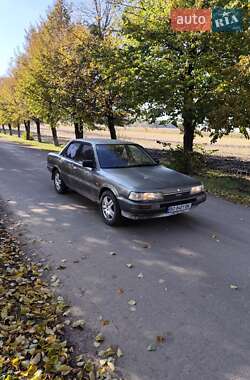Седан Toyota Camry 1989 в Заре