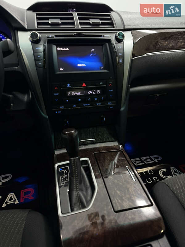 Седан Toyota Camry 2016 в Одесі