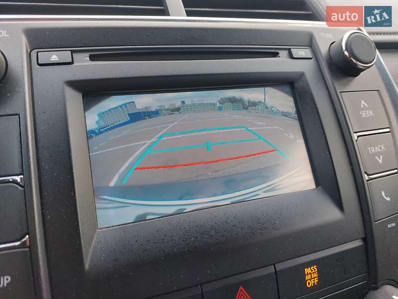 Седан Toyota Camry 2015 в Киеве