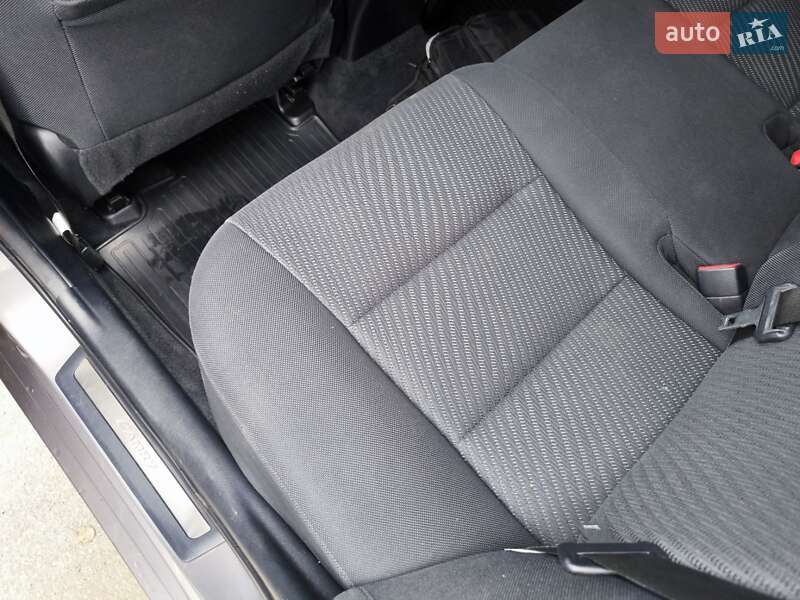 Седан Toyota Camry 2016 в Смеле