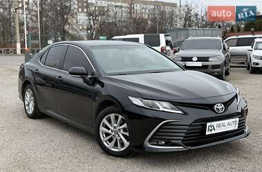 Седан Toyota Camry 2021 в Кропивницькому