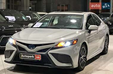 Седан Toyota Camry 2022 в Одессе