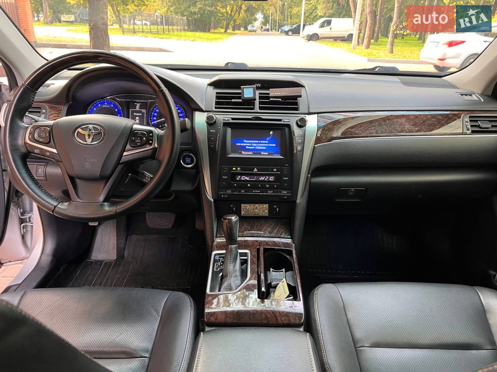 2016 Toyota Camry - мініатюра 12