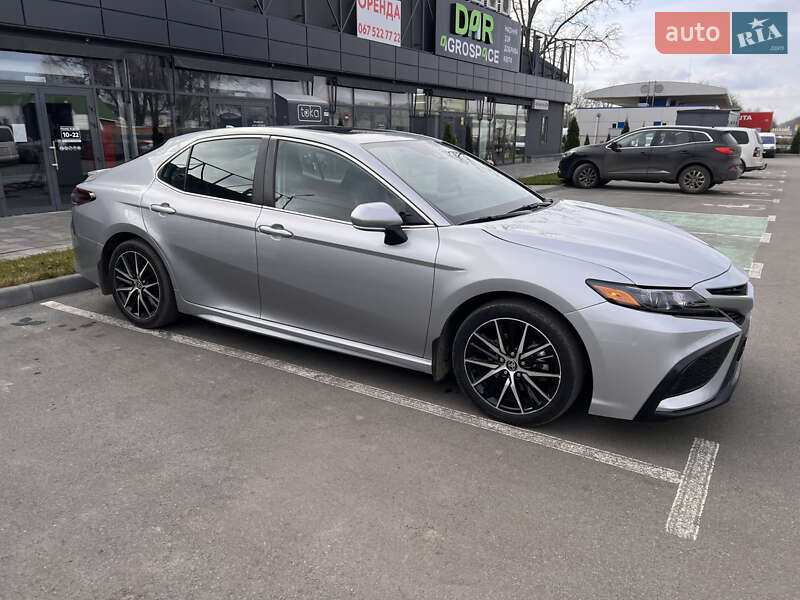 Седан Toyota Camry 2022 в Умани фото 7 Седан Toyota Camry 2022 в Умани