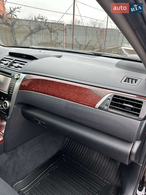 Седан Toyota Camry 2013 в Волочиске фото 45 Седан Toyota Camry 2013 в Волочиске