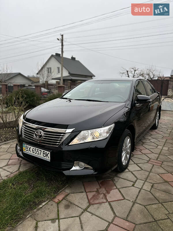 Седан Toyota Camry 2013 в Волочиске фото 77 Седан Toyota Camry 2013 в Волочиске