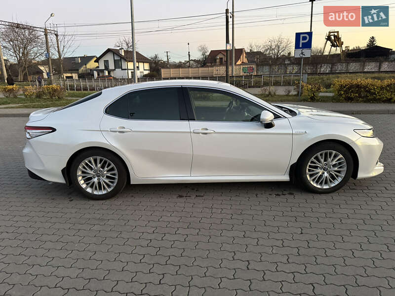 Седан Toyota Camry 2019 в Львове фото 16 Седан Toyota Camry 2019 в Львове