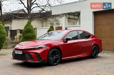 Седан Toyota Camry 2024 в Киеве