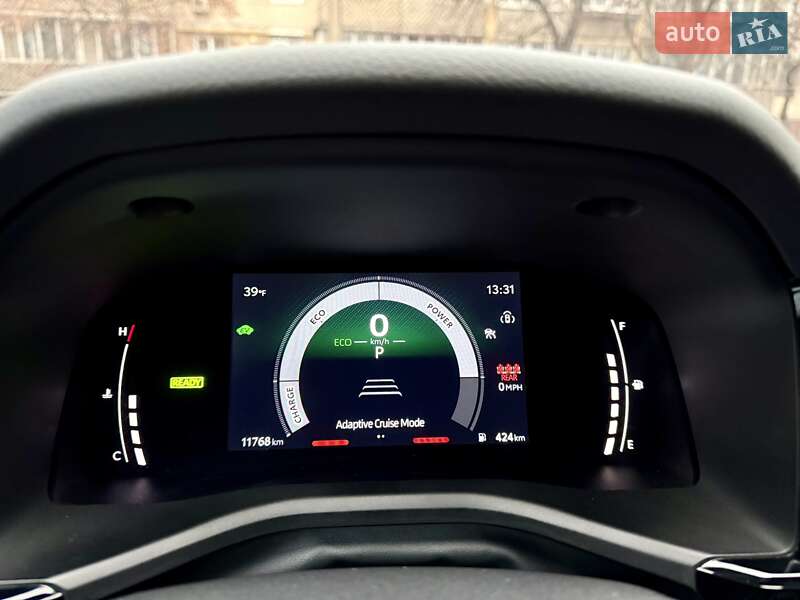 Седан Toyota Camry 2024 в Киеве