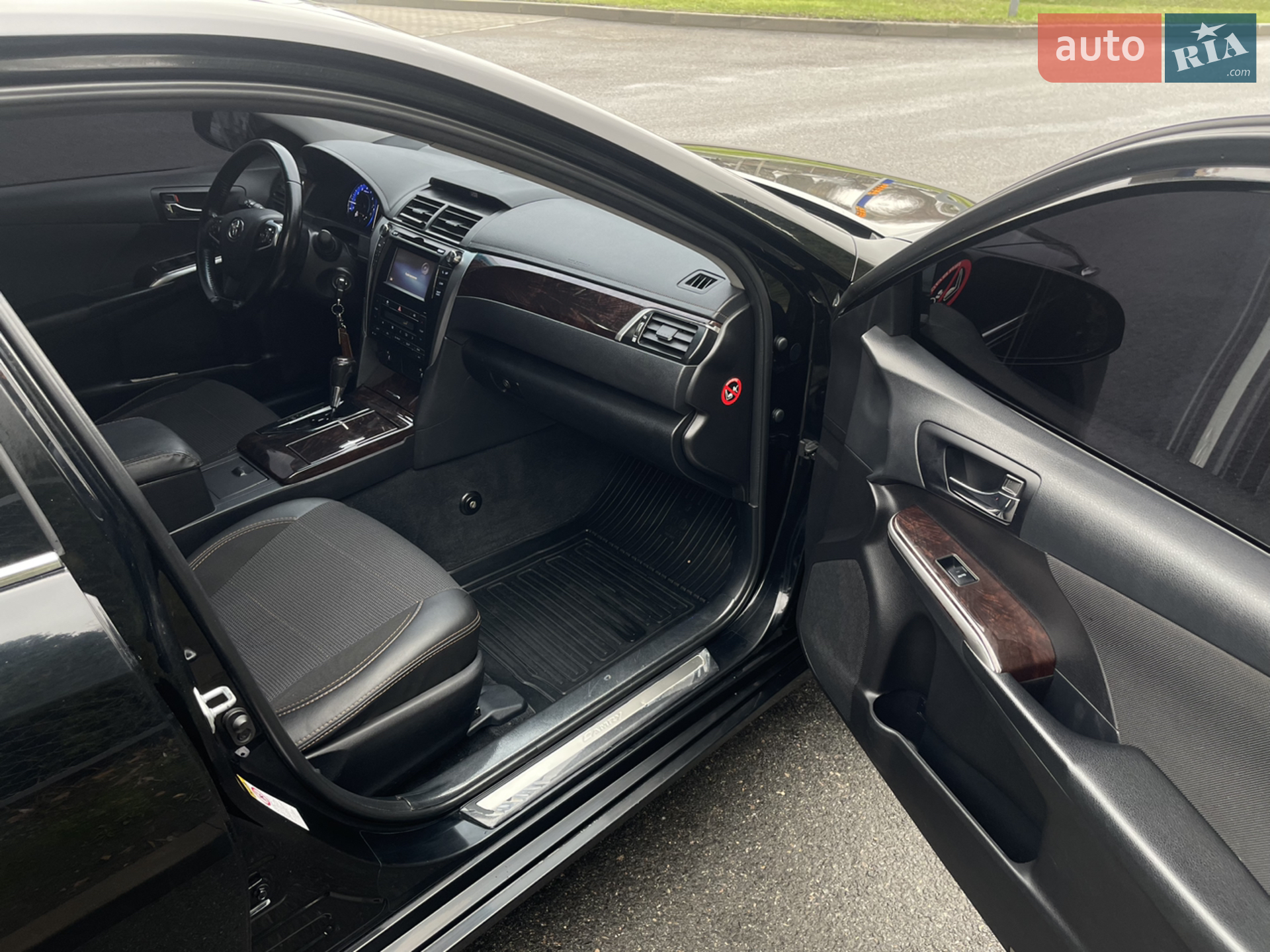2014 Toyota Camry - мініатюра 18