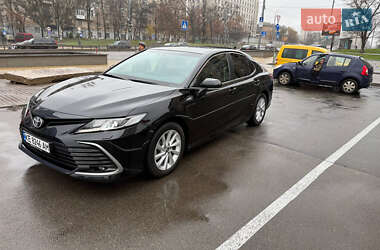 Седан Toyota Camry 2024 в Киеве