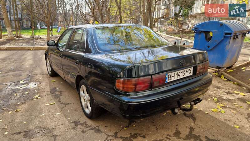 Седан Toyota Camry 1994 в Одесі