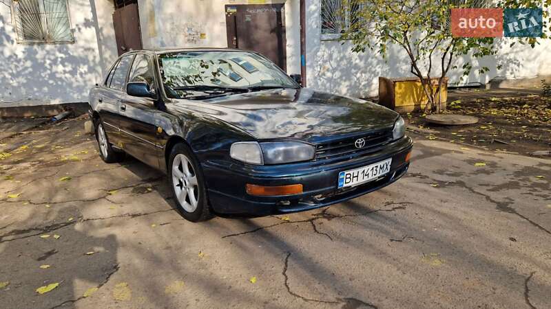 Седан Toyota Camry 1994 в Одесі