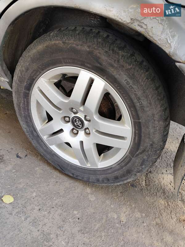 Седан Toyota Camry 1989 в Ровно