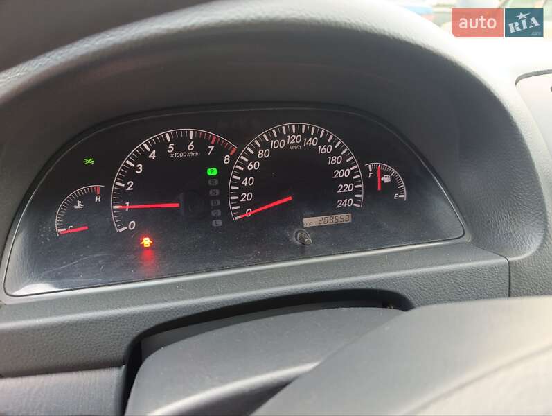 Седан Toyota Camry 2005 в Гайвороне фото 10 Седан Toyota Camry 2005 в Гайвороне