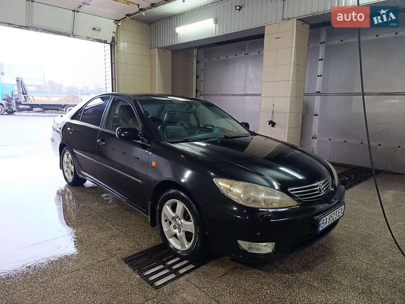 Седан Toyota Camry 2005 в Гайвороне фото Седан Toyota Camry 2005 в Гайвороне