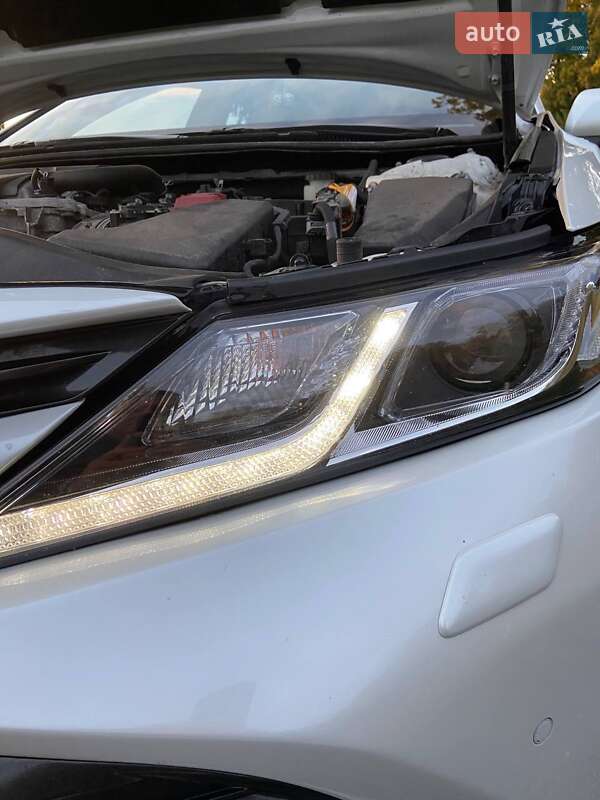 Седан Toyota Camry 2017 в Белой Церкви