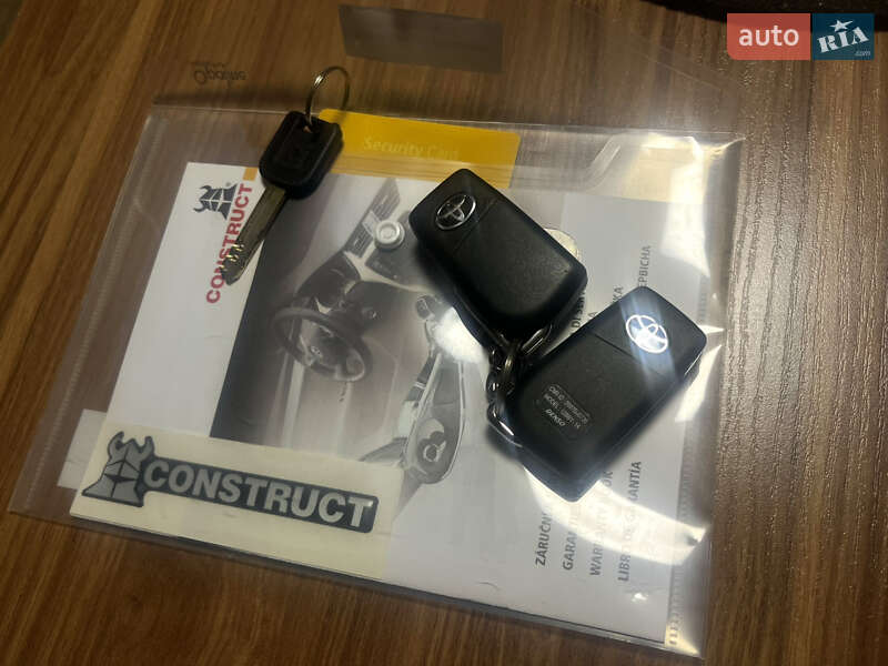 Седан Toyota Camry 2018 в Кременчуге