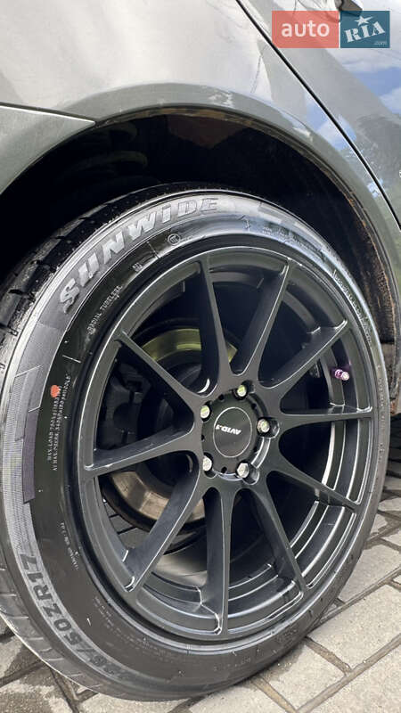 Седан Toyota Camry 2003 в Одессе