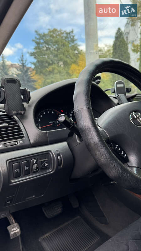 Седан Toyota Camry 2003 в Одессе