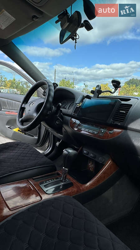 Седан Toyota Camry 2003 в Одессе