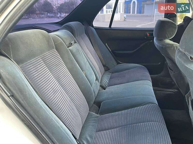 Седан Toyota Camry 1992 в Одессе