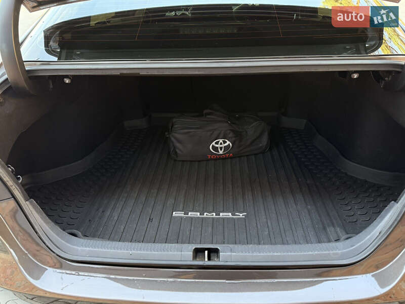 Седан Toyota Camry 2021 в Староконстантинове фото 5 Седан Toyota Camry 2021 в Староконстантинове