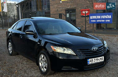 Седан Toyota Camry 2007 в Виннице