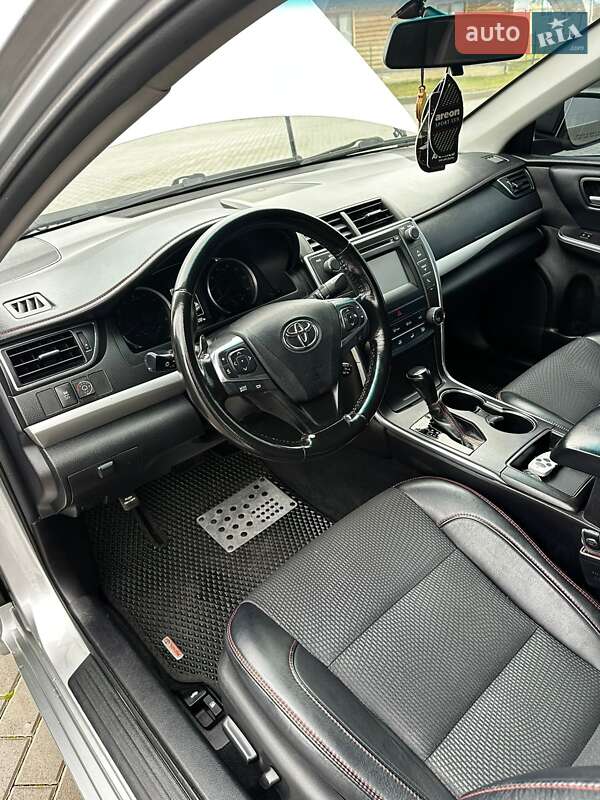 Седан Toyota Camry 2017 в Бершаді фото 19 Седан Toyota Camry 2017 в Бершаді