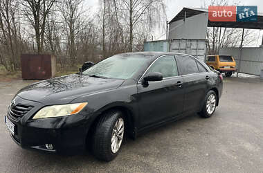 Седан Toyota Camry 2008 в Звенигородке