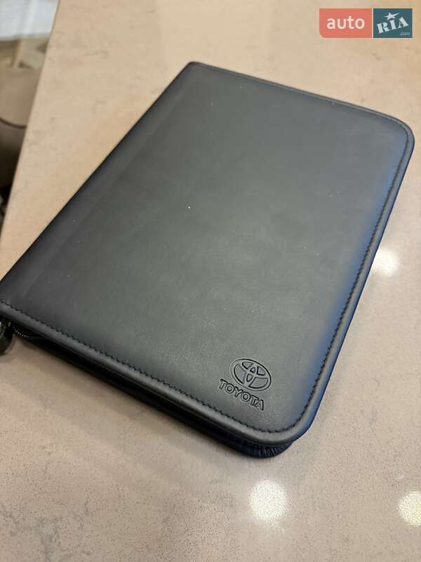 Седан Toyota Camry 2012 в Николаеве