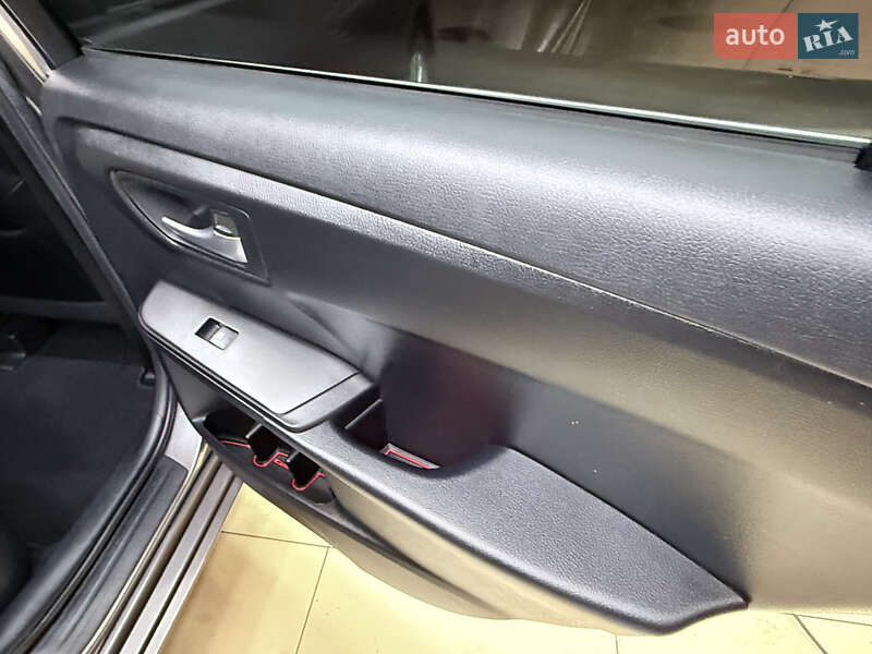 Седан Toyota Camry 2016 в Одессе