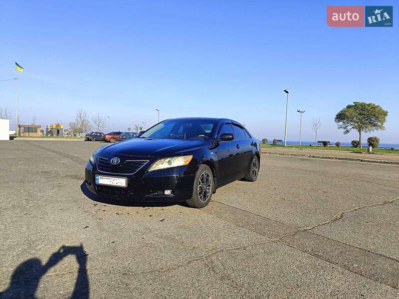 Седан Toyota Camry 2007 в Черкассах