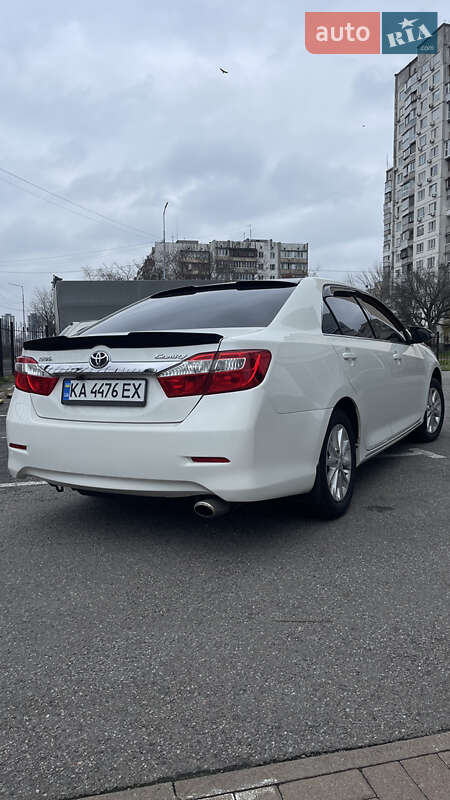 Седан Toyota Camry 2013 в Киеве фото 2 Седан Toyota Camry 2013 в Киеве