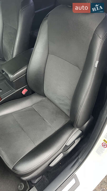 Седан Toyota Camry 2013 в Киеве фото 5 Седан Toyota Camry 2013 в Киеве