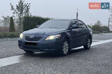 Седан Toyota Camry 2007 в Днепре