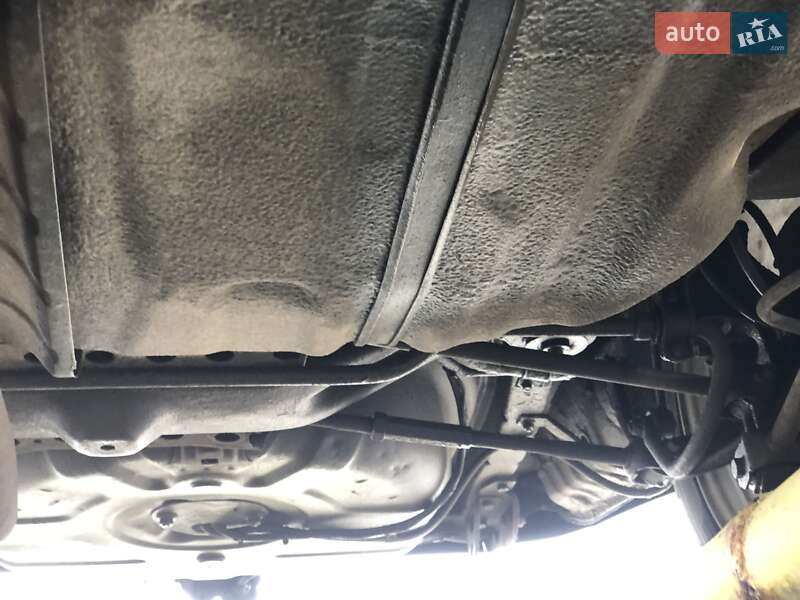 Седан Toyota Camry 2005 в Черновцах