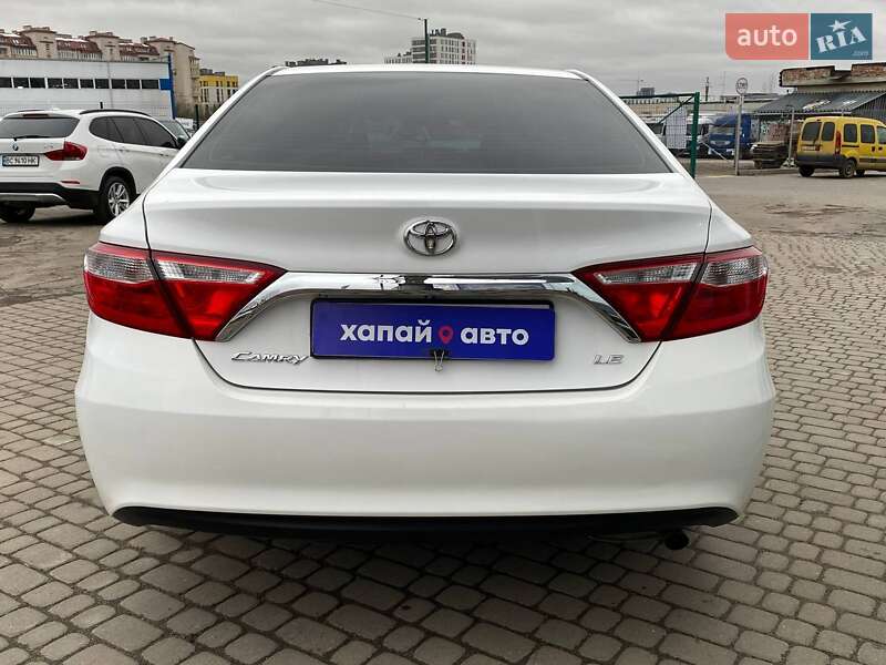 Седан Toyota Camry 2016 в Львове