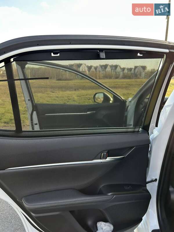 Седан Toyota Camry 2021 в Броварах