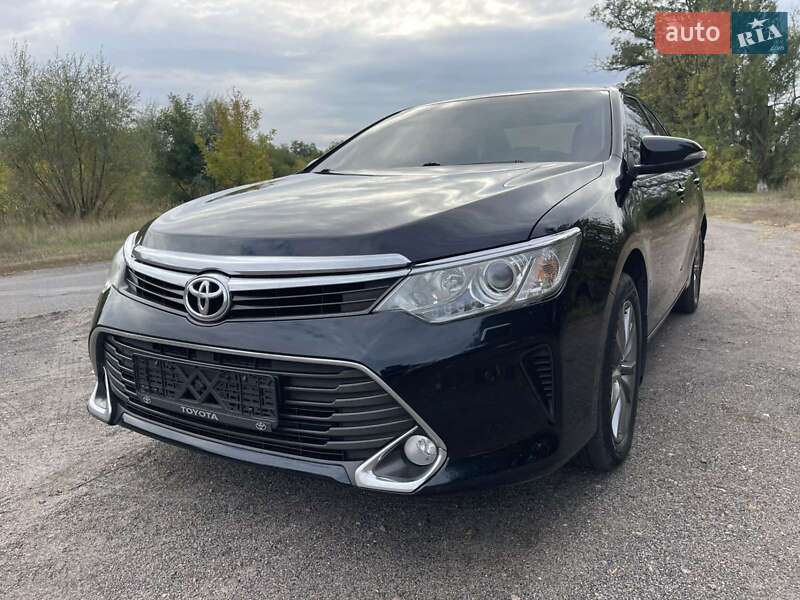 Седан Toyota Camry 2014 в Черкассах