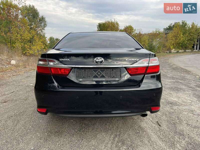Седан Toyota Camry 2014 в Черкассах