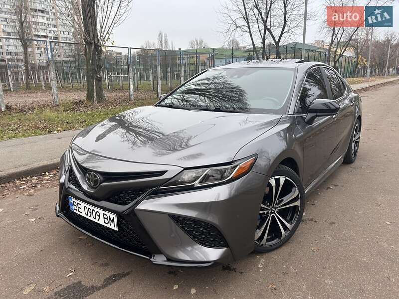 Седан Toyota Camry 2019 в Киеве фото 4 Седан Toyota Camry 2019 в Киеве