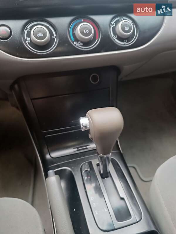 Седан Toyota Camry 2006 в Буске