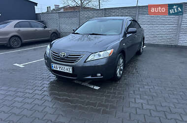 Седан Toyota Camry 2007 в Виннице