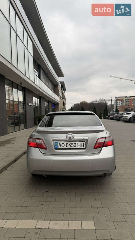 Седан Toyota Camry 2008 в Ужгороді