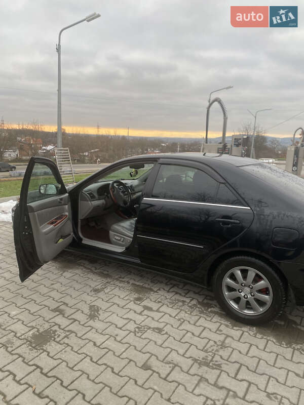 Седан Toyota Camry 2004 в Львове фото 6 Седан Toyota Camry 2004 в Львове