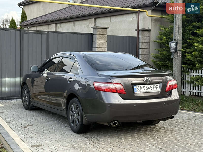 Седан Toyota Camry 2008 в Одессе