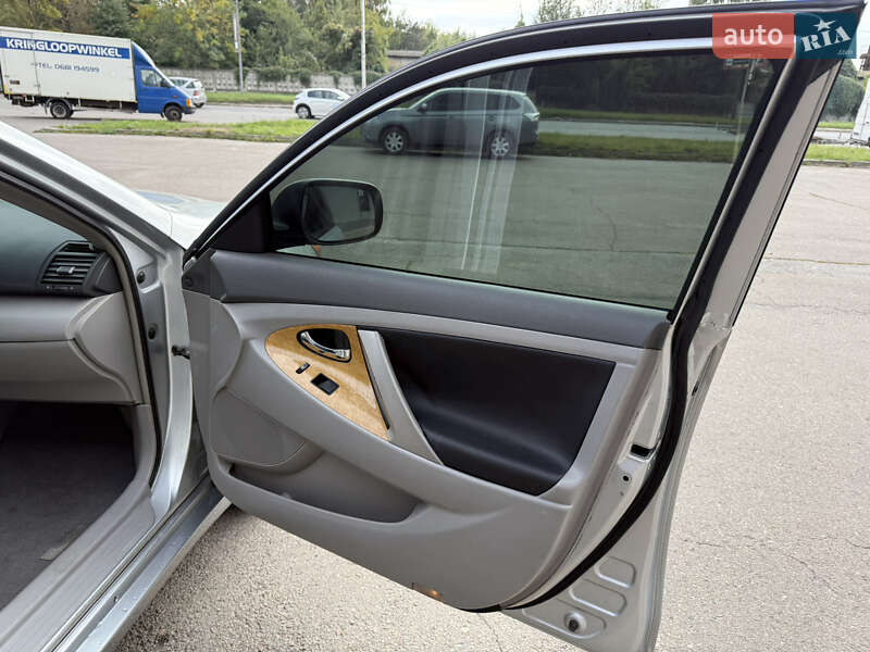 Седан Toyota Camry 2006 в Львове фото 20 Седан Toyota Camry 2006 в Львове