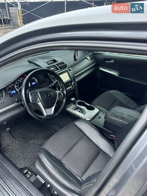 Седан Toyota Camry 2012 в Полтаві фото 11 Седан Toyota Camry 2012 в Полтаві